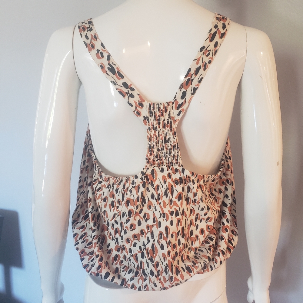 Daily Practice Tank - Picture 2 of 4